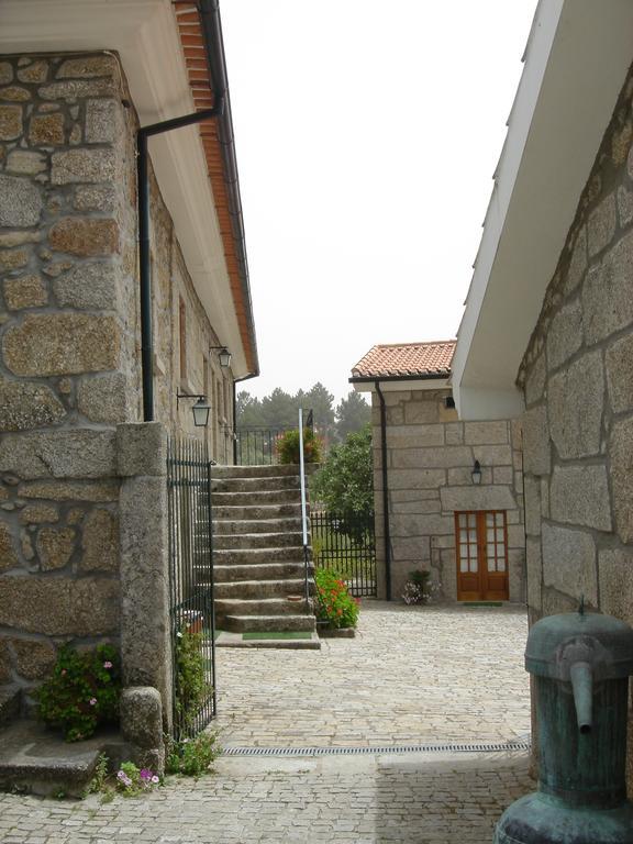 Hôtel Quinta D'Arroteia à Viseu Extérieur photo